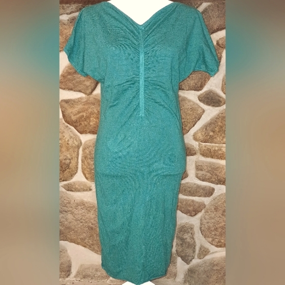 Hope Collection green Medium dress - Picture 1 of 3